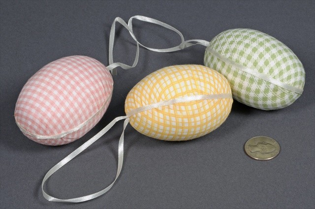 Egg Painted Fabric w/Hanger Asst*3 3"