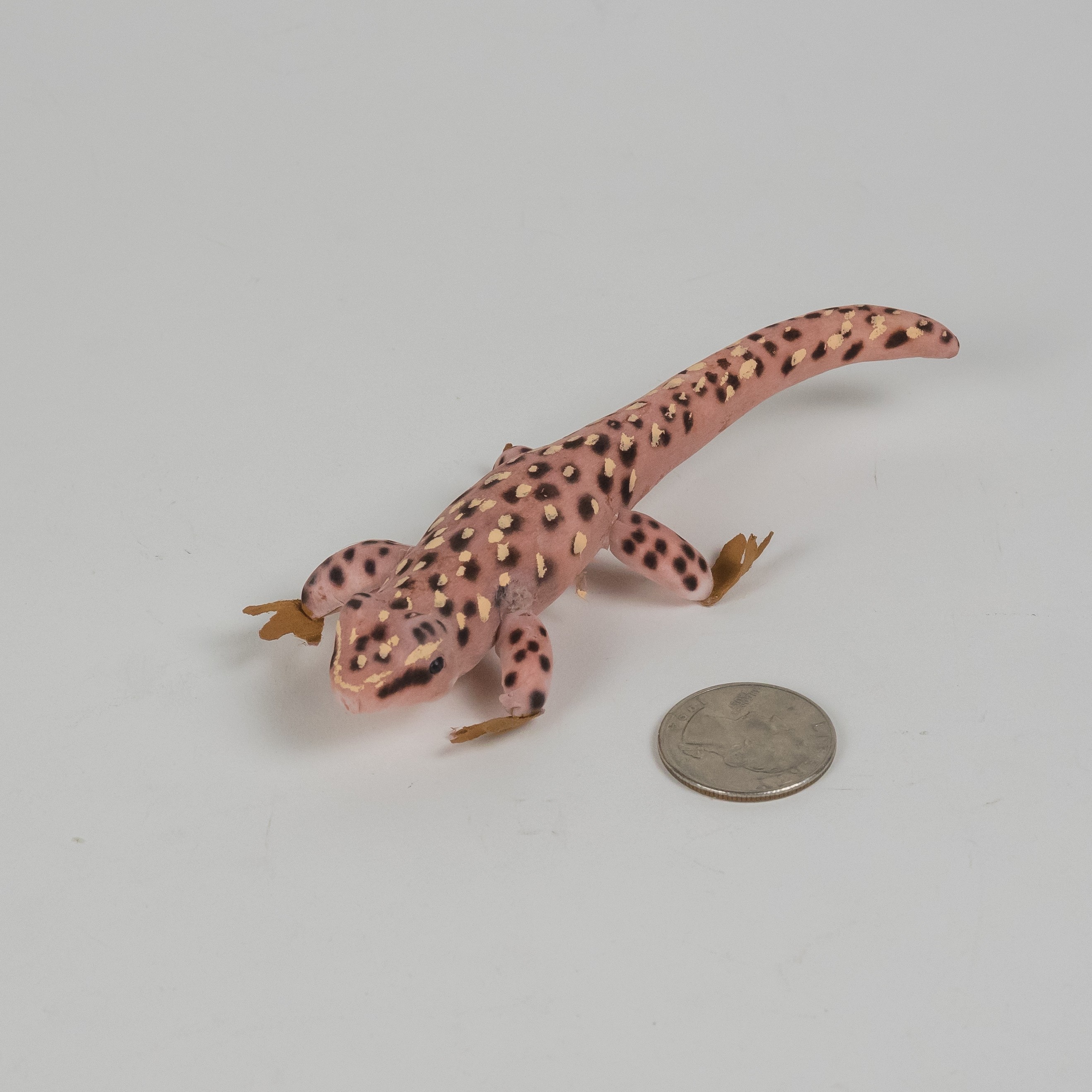 Gecko Brown 4.5"