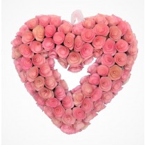 Wreath Heart Pink Woodchip 19"